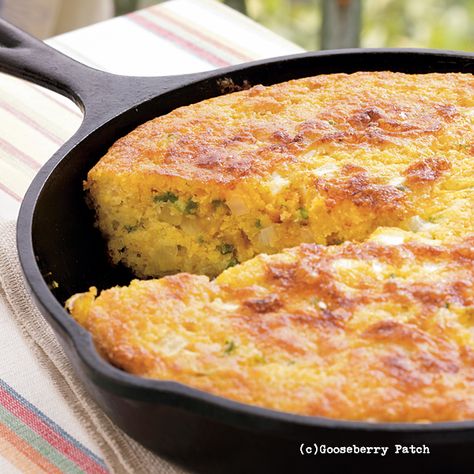 Gooseberry Patch Recipes: Fiesta Cornbread from Our Best Family Recipes Fiesta Cornbread, Gooseberry Patch Recipes, Gooseberry Recipes, Main Salad, Baking Breads, Autumn Kitchen, Sandwich Sides, Gooseberry Patch, Instant Pot Cookbook