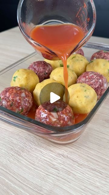 yummakers on Instagram: "After I discovered this recipe, I just want to make meatballs like this.

#meatballs #delicious #food" Hamburger Balls Easy Recipes, Best Meatball Recipes Ever, How To Make Meatballs With Ground Beef, Healthy Meatballs Beef, Recipes Using Italian Meatballs, Yummakers Recipes, Juicy Meatballs Recipes, Meatball Recipes Videos, Premade Meatball Recipes