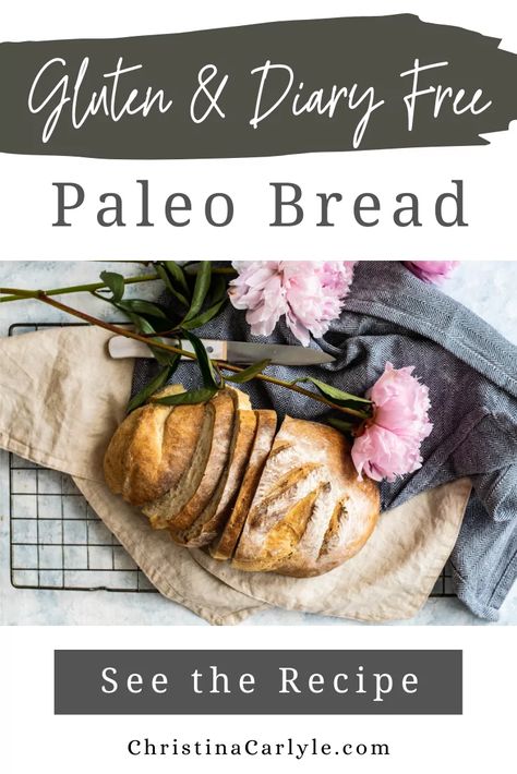 The best paleo bread recipe. This paleo bread from nutritionist Christina Carlyle is gluten free, dairy free and full of clean and healthy nutrients. Best Paleo Bread Recipe, Christina Carlyle, Paleo Bread Recipe, Vegan Bread Recipe, Autumn Side Dishes, Paleo Bread, Vegan Bread, Holistic Nutritionist, Bread Machine Recipes