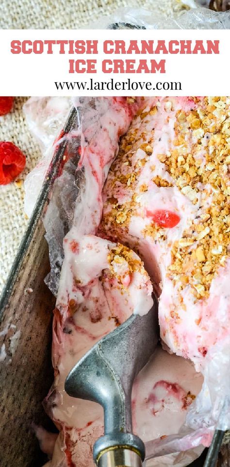 Cranachan Cheesecake, Cranachan Recipe, Scottish Desserts, Tasty Ice Cream, Cheesecake Ice Cream, Beach Food, Baking Book, Beach Meals, Super Easy Recipes