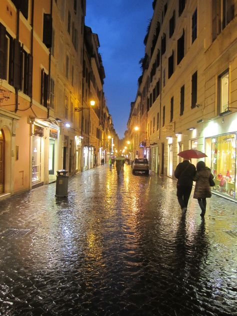 Rome in the Rain - World Travel Italy Rain, Rain World, City Rain, I Love Rain, Going To Rain, Love Rain, Spring Rain, Singing In The Rain, Summer Rain