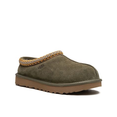 New Without Box Ugg Tasman Olive Green Size 6 Ugg Tasman Green, Ugh Tasman, Green Uggs, Ugg Tasman Slippers Outfit, Tasman Slippers Outfits, Ugg Green, Slippers Outfit, Ugg Tasman Slippers, Ugg Tasman