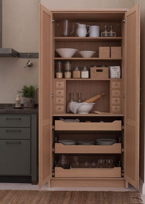 Kabinet Dapur, Kitchen Cabinet Styles, Classic Kitchens, Pantry Design, Kitchen Drawers, Pantry Cabinet, Kitchen Projects, Kitchen Pantry, Cabinet Design