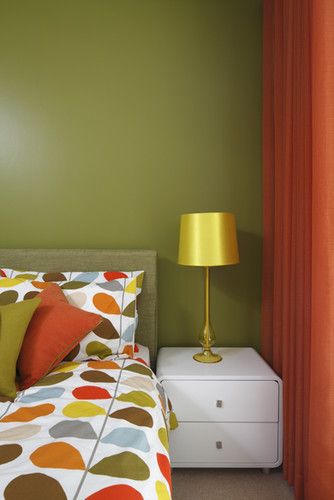 Green and Orange Bedroom  possible bedroom colours with more white Olive Green Rooms, Olive Green Bedrooms, Green Bedroom Walls, Green Bedrooms, Olive Green Walls, Orange Curtains, Bedroom Orange, Dekorasi Kamar Tidur, Bedroom Decor Design