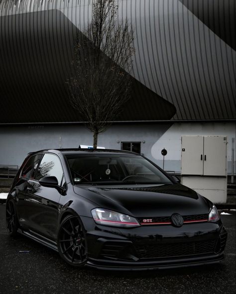 Black Mk7 Gti, Mk7 Gti Black, Mk 7 Gti, Golf 6 Gti, Golf 7 Gti, Mk7 Gti, Car Photoshoot, Gti Mk7, Vw Gti