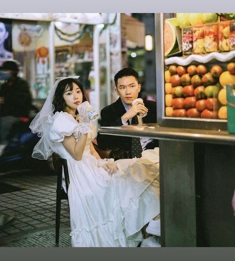 Grocery Store Engagement Photos, Street Style Wedding Photography, Funny Prewedding Photoshoot, Hong Kong Wedding Photography, Vintage Prenup, Funny Pre Wedding Photoshoot, Japan Elopement, Korean Engagement Photos, Japan Prewedding