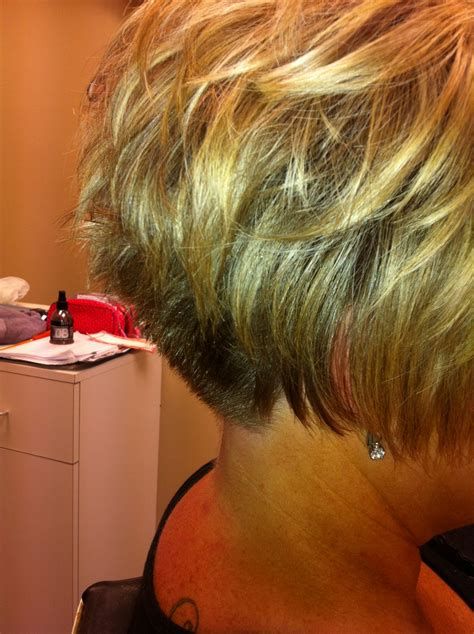 layered stacked bob haircut photos front and back view - Yahoo Search Results Stacked Hairstyles, Short Stacked Bob Hairstyles, Matrix Hairstyle, Short Stacked Bob Haircuts, Short Stacked Hair, Short Stacked Bob, Beyonce Hair, Stacked Haircuts, Stacked Bob Hairstyles