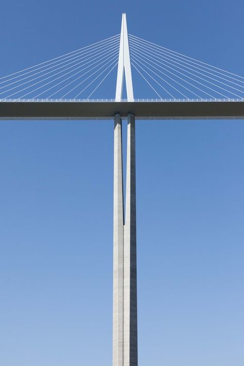 Millau viaduct / Viaduc de Millau on Behance Bridge Reference, Millau Viaduct, Sci Fi Architecture, Industrial District, Norman Foster, Architecture Building Design, Oscar Niemeyer, Bridge Design, Architecture Building