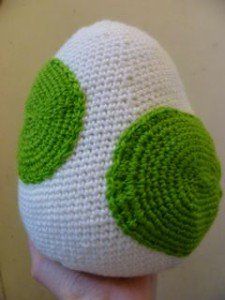 Yoshi Egg - free crochet pattern by Jazmo Tennant. 'You can use this egg as a squidgy cushion, or as a projectile to throw at your enemies.' Egg Crochet Pattern, Yoshi Egg, Egg Crochet, Mario Crochet, Super Mario Toys, Egg Pattern, Crochet Videos, Love Crochet, Crochet For Kids