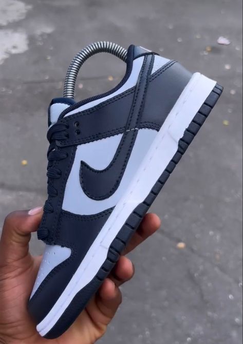 Nike dunks, sneakers, georgetown colourway Georgetown Dunks Outfit, Dunks Black, Dunks Sneakers, Dunks Outfit, Birthday Things, Shoe Closet, Nike Dunk, Nike Dunks