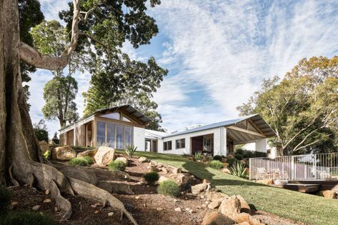 Caretakers House by Aphora - Project Feature - The Local Project - The Local Project White Oak Wide Plank, The Caretaker, Architecture Company, Wide Plank Flooring, Wide Plank, Architectural Features, Architecture Photo, Byron Bay, Renovation Project