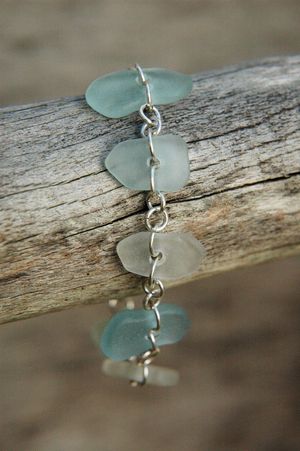 Sea Bracelet, Jewerly Bracelets, Sea Jewelry, Sea Glass Bracelet, Silver Sea, Bracelets Silver, Jewelry Advice, Beachglass Jewelry, Sea Glass Crafts