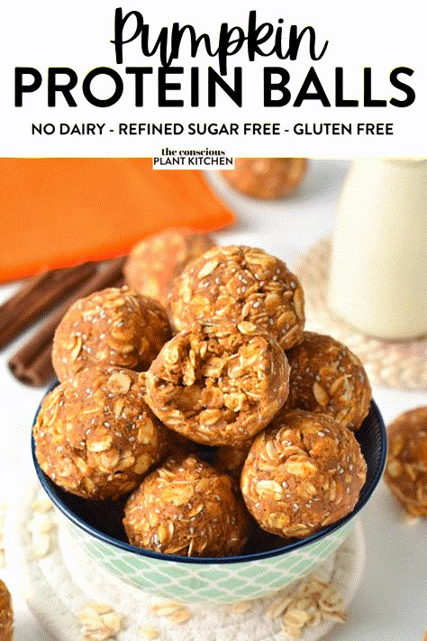 Pumpkin Protein Balls, Octavia Recipes, Healthy Energy Balls, Pumpkin Energy Balls, Conscious Plant Kitchen, Dash Recipes, Protein Balls Healthy, Pumpkin Balls, Energy Balls Healthy