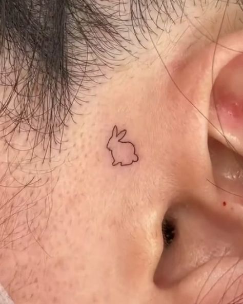 Outline Bunny Tattoo, Small Bunny Tattoos, Bunny Ears Tattoo, Bunny Outline Tattoo, Bunnies Tattoo, Rabbit Tattoo Ideas, Tattoo Korean, White Rabbit Tattoo, Bunny Tattoo