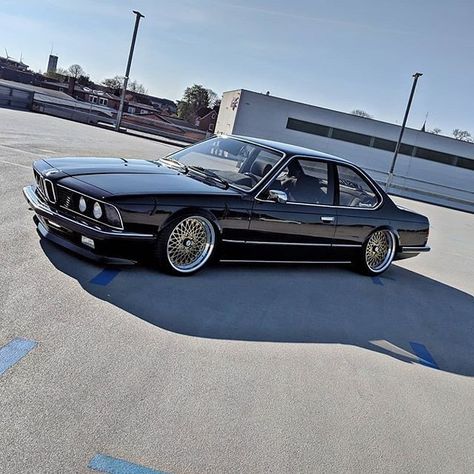 Bmw 635 Csi, Bmw Old, Bmw 635, Bmw E24, Black Bmw, Bmw Vintage, Roadster Car, Vw Lt, Bmw Classic Cars