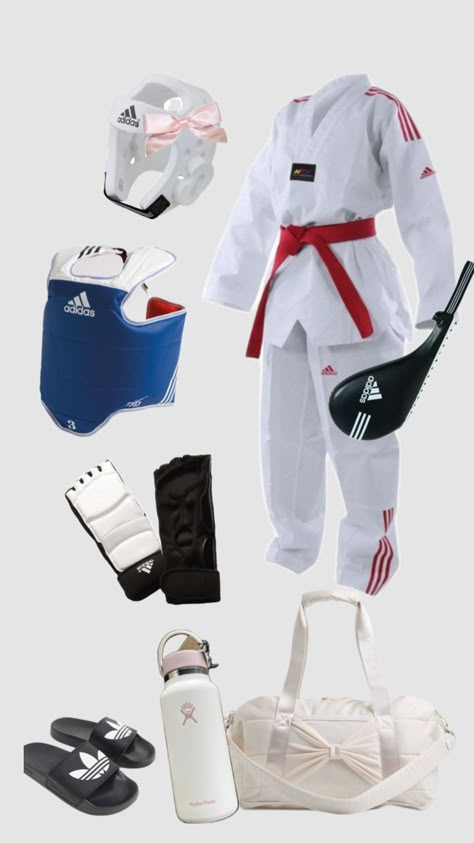 Taekwondo Outfit, Taekwondo Boy, Taekwondo Aesthetic, Taekwondo Techniques, Karate Outfit, Outfit Coquette, Tang Soo Do, Girly Outfit, Fake Pictures