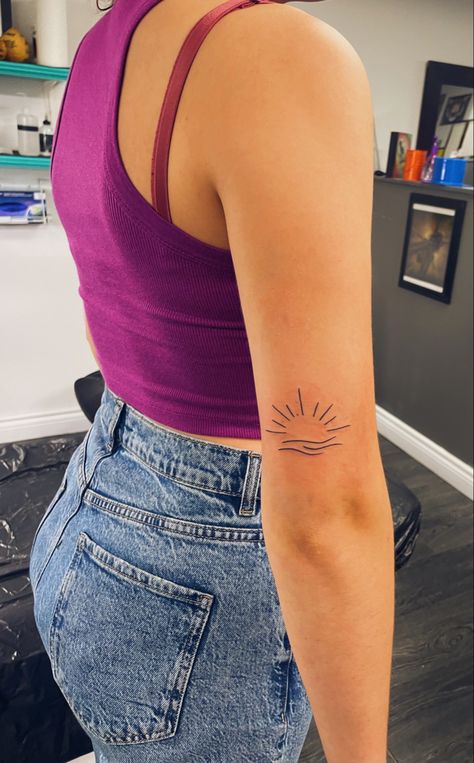 Tattoo Upper Arm, Sunrise Tattoo, Sunset Tattoo, Sunset Tattoos, Sun Tattoo, Wild Hair, Upper Arms, Up Hairstyles, Tatting