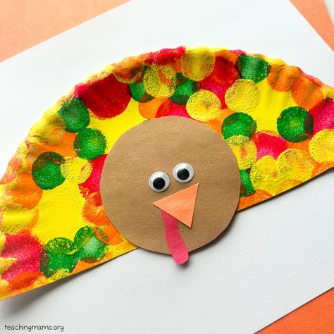 Paper Plate Turkey Craft Plate Turkey Craft, Paper Plate Turkey, Thanksgiving Food Crafts, Turkey Activity, Turkey Plates, Preschool Christmas Activities, Thanksgiving Paper, Thanksgiving Activities For Kids, Thanksgiving Projects