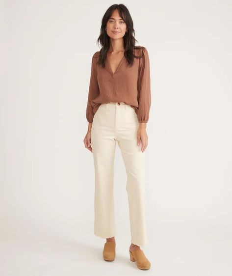 Full Length Raw Edge Bridget Pant in Cream – Marine Layer Cream Pants Outfit, Corduroy Pants Outfit, Pants Outfit Work, Cream Pants, Beige Outfit, Beige Pants, Marine Layer, Crop Top Outfits, Collar Top