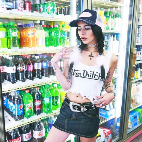 Cobrasnake / Mark Hunter (@thecobrasnake) • Instagram photos and videos Hanna Beth, Scene Queen, Female Photography, The Simple Life, Boy London, Von Dutch, Wildfox Couture, Classic Logo, Photography Women