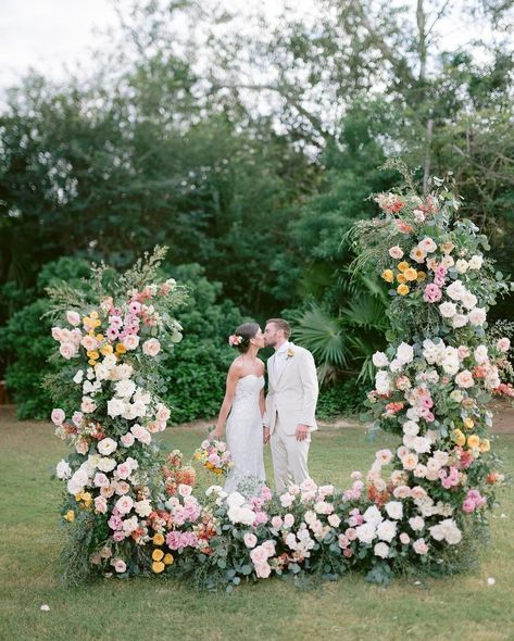 DANIEL RAMÍREZ (@danielramirezphoto) • Instagram photos and videos Fairmont Mayakoba, Flora Farms, Riviera Maya Weddings, Cancun Wedding, Cabo Weddings, Full Of Love, Dreamy Wedding, Sneak Peek, Luxury Wedding