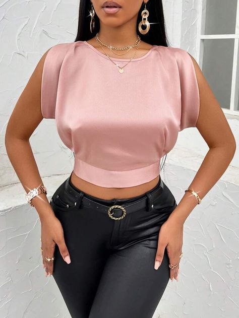 Crop Top Elegante, Blusas Crop Top, Plain Tops, Women Blouses, Satin Blouse, Crop Shirt, Tie Backs, Sleeveless Blouse, Tie Back