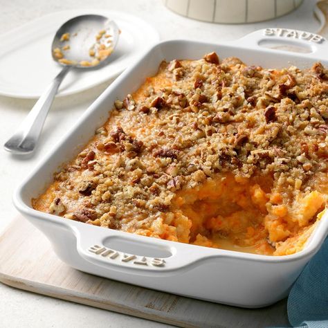 Paleo Sweet Potato Casserole, Fall Casserole Recipes, Casserole Thanksgiving, Fall Casseroles, Carrot Casserole, Pumpkin Casserole, Savory Sides, Thanksgiving Recipe, Thanksgiving Party