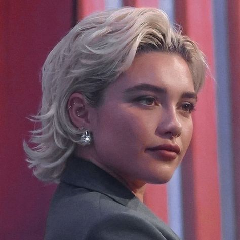 Hair Inspiration Short, Florence Pugh, Hair Reference, Cut My Hair, Aesthetic Hair, Hairstyles Haircuts, Hair Looks, Hair Goals, New Hair