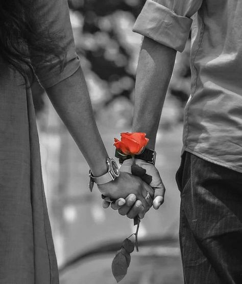 Rose Couple, Love In Action, Small Gestures, Lovers Images, Friendship Images, Beauty And The Beast Movie, Grunge Pictures, Beautiful Profile Pictures, Beautiful Scenery Photography