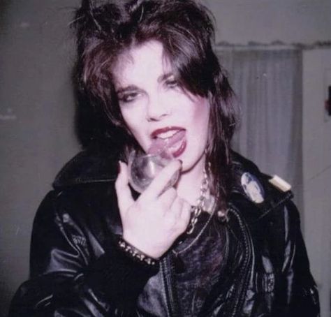 Patricia Morrison, Sisters Of Mercy