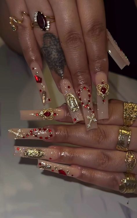 Nails With Cross Charm, Oldies Nails, Bougie Nails, Prom Fits, Nail Options, Red And Gold Nails, Formal Ideas, Gold Acrylic Nails, Milky Nails