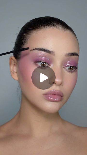 Isa on Instagram: "Trying Sugar Plum Fairy Makeup ❄️🩰
#sugarplumfairy #wintermakeup #makeup #tutorial #sugarplumfairymakeup" Sugar Plum Fairy Makeup, Fairy Make-up, Sugar Plum Fairy, Fairy Makeup, Winter Makeup, Toy Shop, Sugar Plum, Makeup Tutorial, Plum