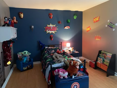 Superhero Bedroom Paint Ideas, Super Hero Bedroom Ideas, Super Hero Room, Marvel Kids Room, Marvel Kids Bedroom, Marvel Boys Room, Marvel Boys Bedroom, Home Inside Design, Superhero Room Decor