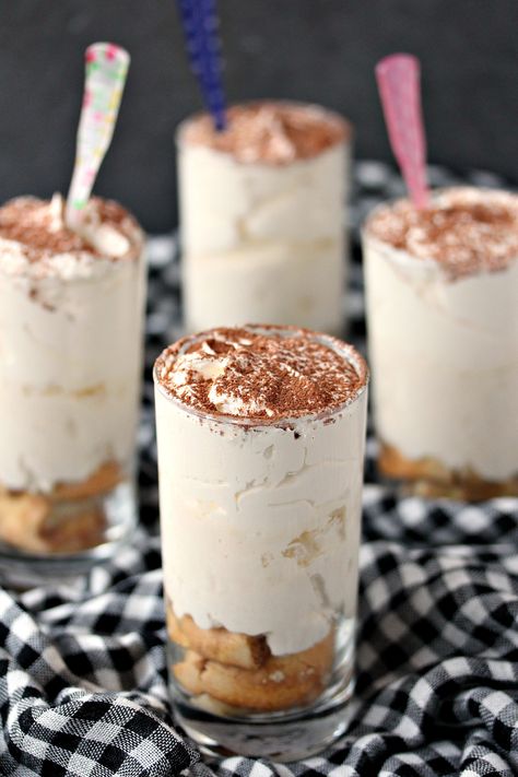 Easy Tiramisu from cravingsofalunatic.com- Nothing beats a fabulous dessert after a great meal. This Easy Tiramisu is full of flavour and very simple and quick to make. (@CravingsLunatic) #sponsored Tiramisu Dessert Shooters, Mini Italian Desserts Easy, Tiramisu Shooters Recipe, Tiramisu Shooters, Shooter Desserts, Fluffy Desserts, Cup Desserts, Bridal Lunch, Tiramisu Cups