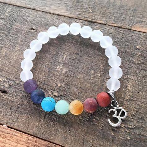 Matte Gemstone Chakra Bracelet with Crystal Quartz and Om charm Gemstone Bracelets Ideas, Chakra Gemstones, Om Charm, Women Bracelets, Quartz Rock, Photo Charms, Chakra Jewelry, Wearable Tech, Chakra Bracelet