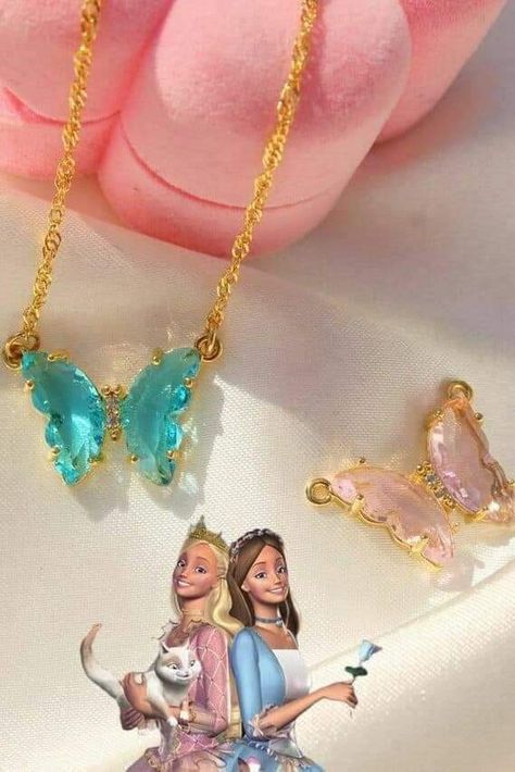 Barbie Jewellery, Necklace Barbie, Michelle Williams Hair, Super Mario Princess Peach, Barbie Necklace, Barbie Princess And The Pauper, Mario Princess Peach, Fantasy Jewelry Magic, Barbie Aesthetics