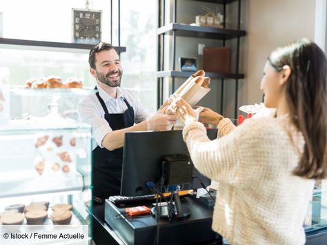 Confinement: peut-on acheter du pain tous les jours sans risquer une amende? Bread Loaves, Bakery Shop, Order Food, Fresh Bread, Loaf Bread, The Fool, Small Businesses, Small Business, The 100