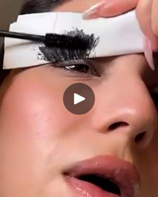 Hair And Makeup Tips, Mascara Tips, Makeup Routine, Your Eyes, Makeup Tips, Makeup Tutorial, Eyelashes, Makeup Looks, Beauty Hacks