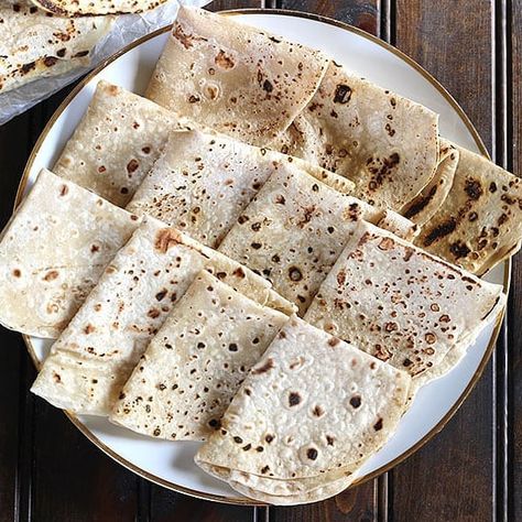 There’s a lot India has to offer when it comes to bread. Here are 17 Indian bread recipes to try as you experiment in the kitchen during lockdown Naan And Curry, Roomali Roti, Rumali Roti, Naan Roti, Indian Bread Recipes, Foodgawker Recipes, Aloo Paratha, Potato Filling, Roasted Pear