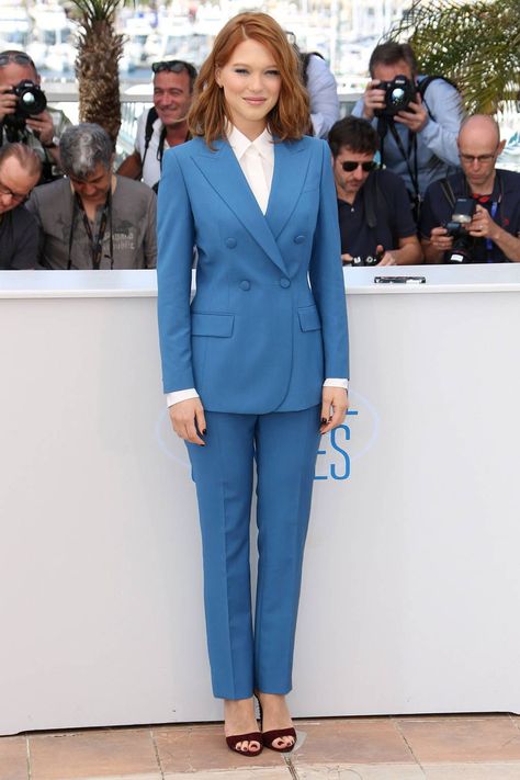 Lea Seydoux Style, Maroon Heels, French Style Icons, Androgynous Women, Cannes Festival, Woman In Suit, Lea Seydoux, Red Carpets, Amazing Fashion