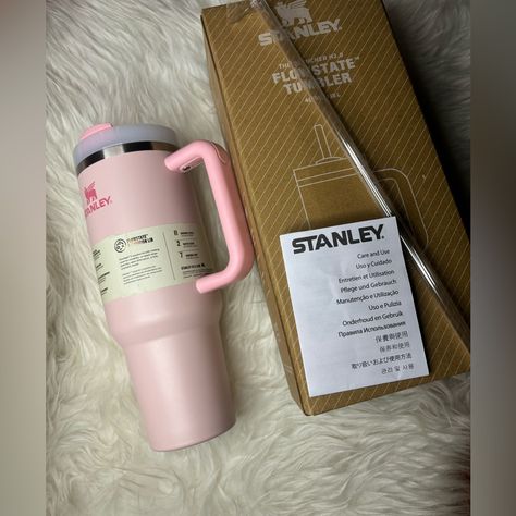 Peony Stanley Cup, Light Pink Stanley, Stanley Cup Pink, Aesthetic Account, Mint Tin Crafts, Hello Kitty Water Bottle, Pink Stanley, Stanley Pink, Stanley Products