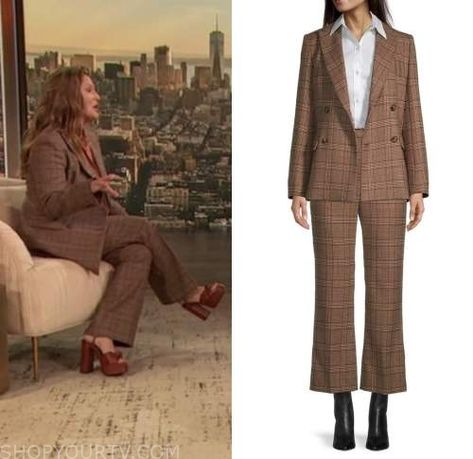 Brown Plaid Suits Women, Drew Barrymore Suit, Brown Pants Suit, Plaid Suits Women, Drew Barrymore Style, Corporate Girly, Drew Barrymore Show, Girly Clothes, Where To Buy Clothes