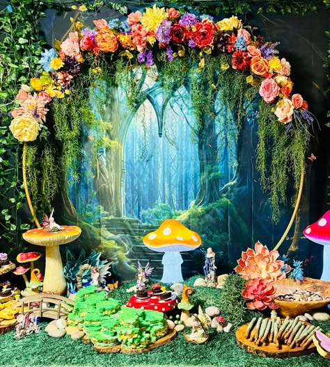 Fairy Land Theme Birthday Party, Fairy Garden Party Ideas, Photo Background Ideas, Storybook Forest, Fairy Invitations, Enchanted Forest Party, Enchanted Forest Theme, Garden Party Ideas, Fairy Garden Party