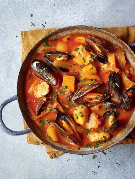 Eat Well For Less Spanish Fish Stew Recipe | BBC 1 Series Spanish Fish Stew, Fish Stew Recipes, Chicken Tacos Easy, Spanish Recipes, Fish Stew, Slow Cooked Beef, Chicken Spices, Stew Recipe, Chilli Sauce