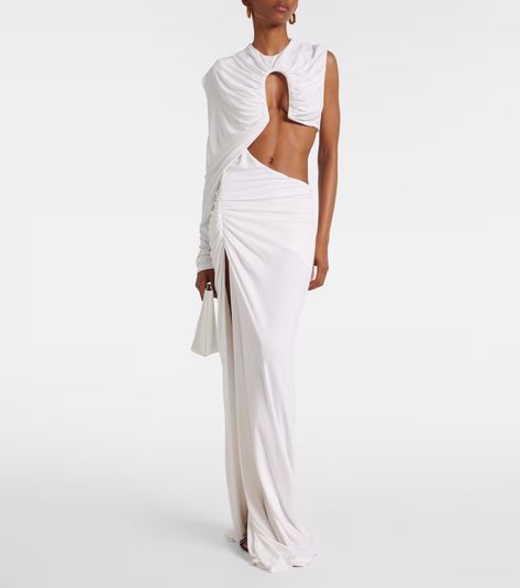 Chicane cutout maxi dress in white - Christopher Esber | Mytheresa Summer Evening Dress, Dresses For Summer, Maxi Dress Outfit, Trends For 2024, Boho Chic Dress, Christopher Esber, Cutout Maxi Dress, Slip Dresses, Tiered Midi Dress