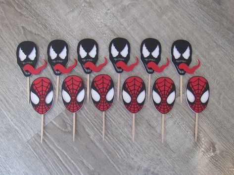 Venom Cupcakes, Venom Birthday Party Ideas, Venom Birthday Party, Venom Birthday, Spiderman 5, Spiderman Cupcake Toppers, Birthday Spiderman, Spiderman Cupcakes, Venom Spiderman