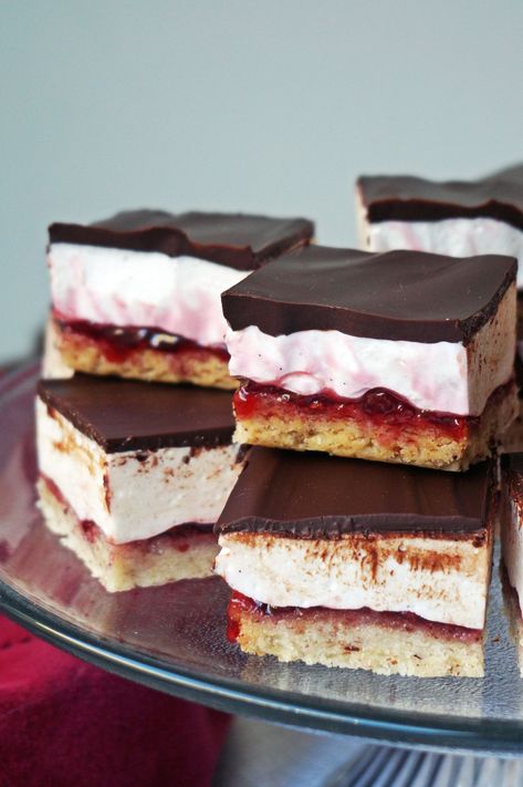 Cruelty-free Marshmallow (Wagon Wheel) Slice {gf} | Sweet Tucker Jam Slice, Marshmallow Slice, Keto Bakery, Vegan Bakes, Vegan Meringue, Vegan Marshmallows, Vegan Ideas, Wagon Wheels, Party Sweets