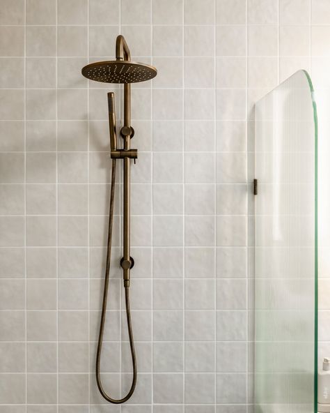 Oh hey, Pompeii 😍 @luxestyleco._ shared their latest project and it's absolutely divine! Here are a few shots of one of the bathrooms ft. our Pompeii Crema & Atmosphere White Satin 120x120. Love this tile combo with the dark timber vanity and antique brass ✨ Coastal Ensuite, Antique Brass Bathroom Fixtures, Bronze Shower Fixtures, Brass Bathroom Fixtures, Antique Brass Bathroom, Future Bathroom, Timber Vanity, Shower Fixtures, Brass Bathroom