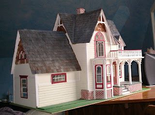 My One Inch World Basement Workshop, Knee Wall, New Staircase, Heritage House, Victorian Dollhouse, Dollhouse Kits, Barbie House, Miniature Houses, Doll Houses