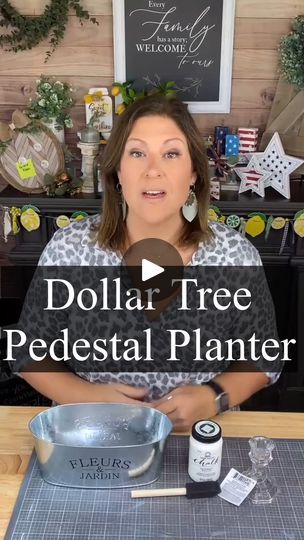 Dollar Tree Pedestal Stand, Dollar Tree Planters Ideas, Dollar Tree Garden Ideas, Dollar Tree Projects, Dollar Store Centerpiece, Diy Dollar Tree Centerpieces, Diy Pedestal, Dollar Tree Centerpieces, Pedestal Planter